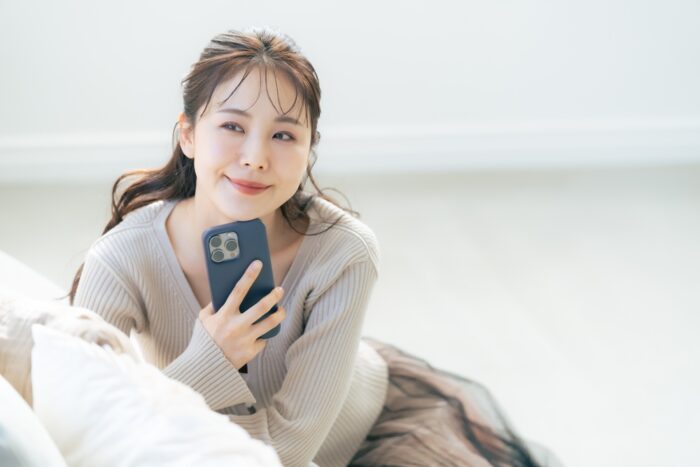 電話占いスピカで占ってもらった人の口コミも紹介!復縁におすすめな理由も