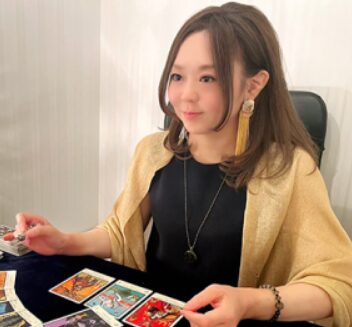 占いの館ルーナで人気の当たる占い師7位:レイ先生 占いの館ルーナで人気の当たる占い師7位:レイ先生