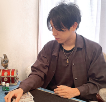 占いの館ルーナで人気の当たる占い師8位:はなまる先生 占いの館ルーナで人気の当たる占い師8位:はなまる先生