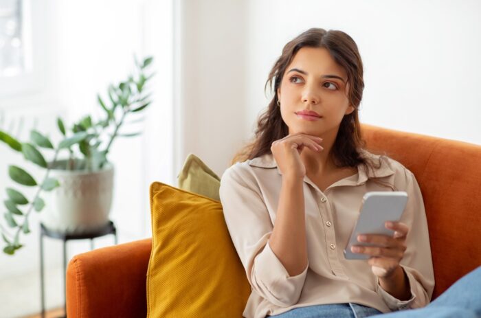電話占いヴェルニで聖女リアナ先生に無料で占ってもらうことは可能? 電話占いヴェルニで聖女リアナ先生に無料で占ってもらうことは可能?
